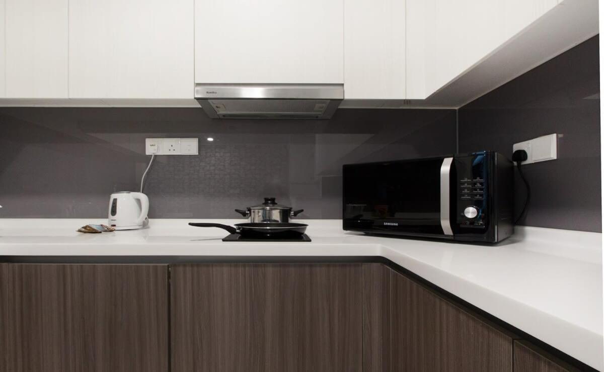 Modern, High Floor Suasana Suites 05 In Jb ジョホールバル エクステリア 写真